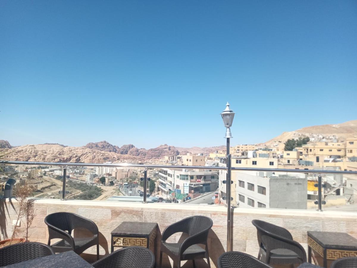 Petra Visitors Hotel Wadi Musa Eksteriør bilde