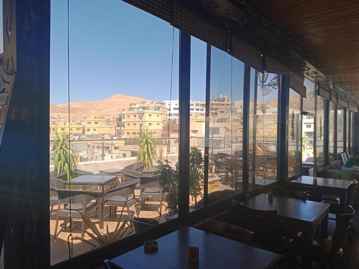 Petra Visitors Hotel Wadi Musa Eksteriør bilde